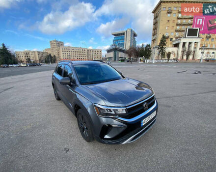 Сірий Фольксваген Таос, об'ємом двигуна 1.5 л та пробігом 1 тис. км за 23000 $, фото 2 на Automoto.ua