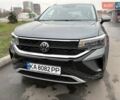 Серый Фольксваген Таос, объемом двигателя 1.5 л и пробегом 1 тыс. км за 25990 $, фото 5 на Automoto.ua