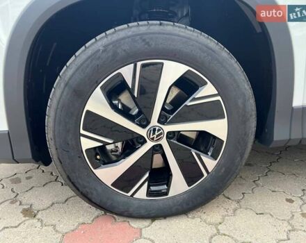 Фольксваген Tayron, объемом двигателя 2 л и пробегом 1 тыс. км за 46100 $, фото 4 на Automoto.ua