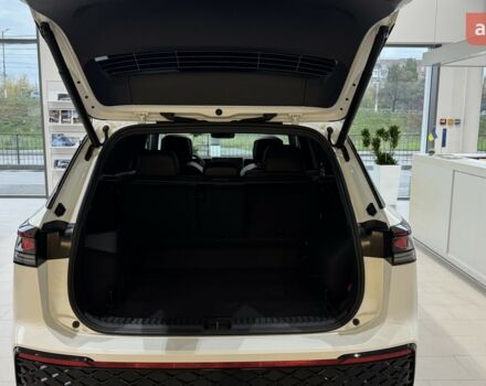 Фольксваген Tayron 2025 у Кропивницькому (Кіровограді) на Automoto.ua Фольксваген Tayron, об'ємом двигуна 1.97 л та пробігом 0 тис. км за 56921 $, фото 25 на Automoto.ua