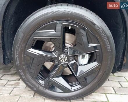 Серый Фольксваген Tayron, объемом двигателя 1.97 л и пробегом 17 тыс. км за 55000 $, фото 57 на Automoto.ua