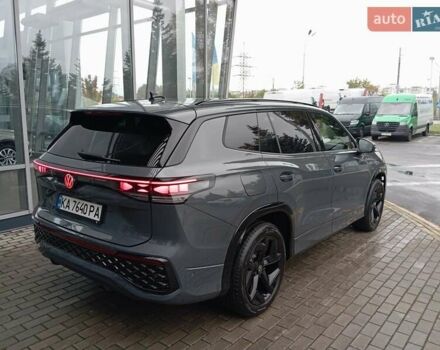 Серый Фольксваген Tayron, объемом двигателя 1.97 л и пробегом 17 тыс. км за 55000 $, фото 5 на Automoto.ua