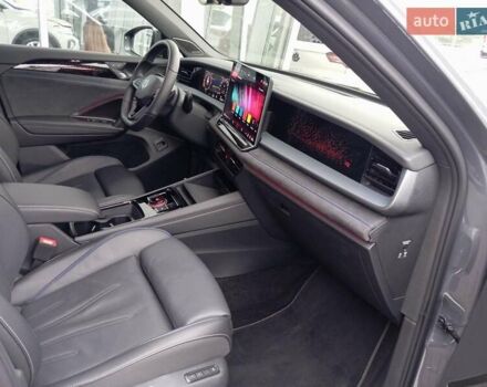 Серый Фольксваген Tayron, объемом двигателя 1.97 л и пробегом 17 тыс. км за 55000 $, фото 40 на Automoto.ua