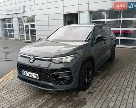 Серый Фольксваген Tayron, объемом двигателя 1.97 л и пробегом 17 тыс. км за 55000 $, фото 1 на Automoto.ua