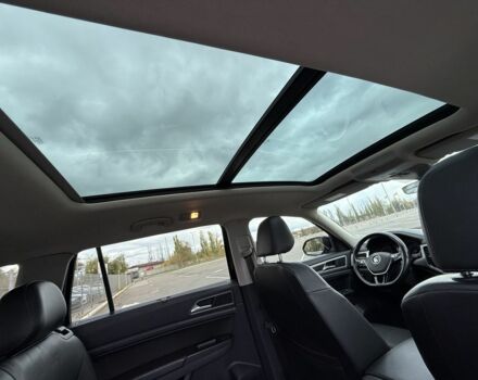 Черный Фольксваген Teramont, объемом двигателя 3.6 л и пробегом 163 тыс. км за 19900 $, фото 13 на Automoto.ua