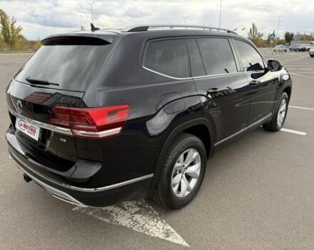 Черный Фольксваген Teramont, объемом двигателя 3.6 л и пробегом 163 тыс. км за 19900 $, фото 5 на Automoto.ua