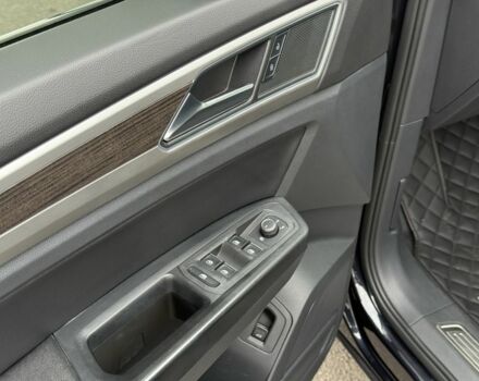 Черный Фольксваген Teramont, объемом двигателя 3.6 л и пробегом 163 тыс. км за 19900 $, фото 19 на Automoto.ua