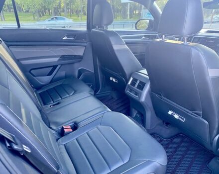 Чорний Фольксваген Teramont, об'ємом двигуна 3.6 л та пробігом 49 тис. км за 39000 $, фото 7 на Automoto.ua