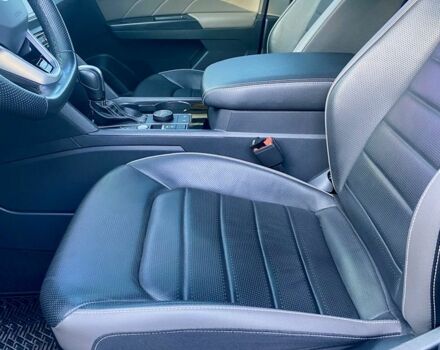 Чорний Фольксваген Teramont, об'ємом двигуна 3.6 л та пробігом 49 тис. км за 39000 $, фото 6 на Automoto.ua