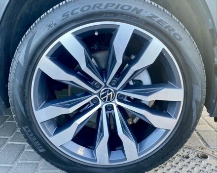 Чорний Фольксваген Teramont, об'ємом двигуна 3.6 л та пробігом 49 тис. км за 39000 $, фото 4 на Automoto.ua