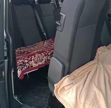 Сірий Фольксваген Teramont, об'ємом двигуна 1.97 л та пробігом 260 тис. км за 24500 $, фото 8 на Automoto.ua