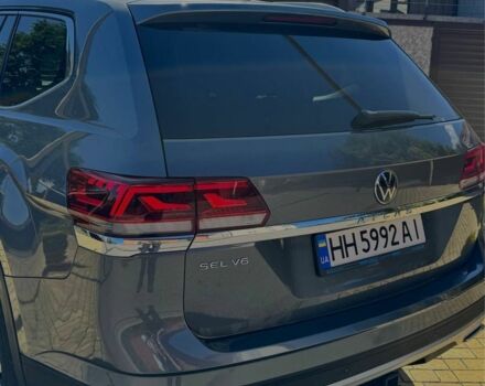 Сірий Фольксваген Teramont, об'ємом двигуна 3.6 л та пробігом 140 тис. км за 33500 $, фото 7 на Automoto.ua