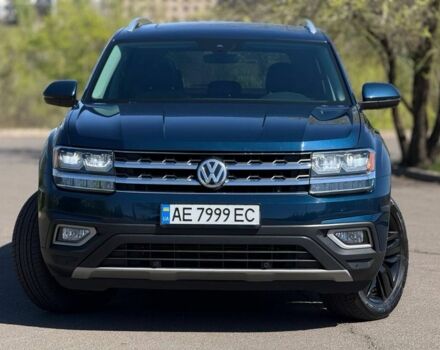 Синій Фольксваген Teramont, об'ємом двигуна 3.6 л та пробігом 63 тис. км за 24000 $, фото 1 на Automoto.ua