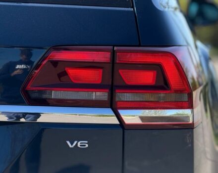 Синий Фольксваген Teramont, объемом двигателя 3.6 л и пробегом 63 тыс. км за 23000 $, фото 16 на Automoto.ua