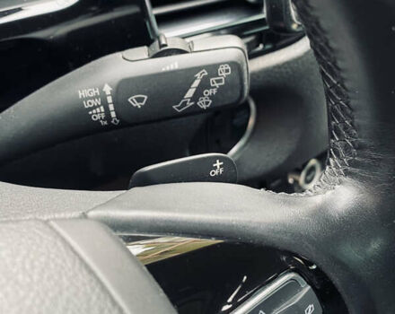 Черный Фольксваген Touareg R, объемом двигателя 3 л и пробегом 205 тыс. км за 26500 $, фото 27 на Automoto.ua