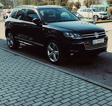 Черный Фольксваген Touareg R, объемом двигателя 3 л и пробегом 205 тыс. км за 26500 $, фото 7 на Automoto.ua