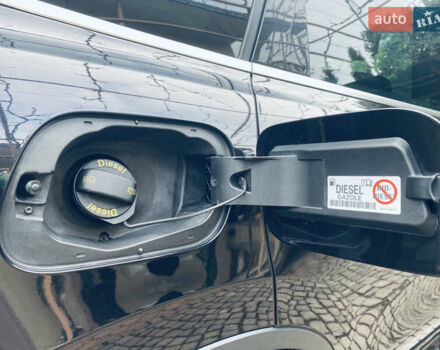 Черный Фольксваген Touareg R, объемом двигателя 3 л и пробегом 205 тыс. км за 26500 $, фото 32 на Automoto.ua