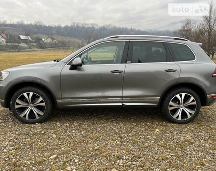 Сірий Фольксваген Touareg R, об'ємом двигуна 3 л та пробігом 109 тис. км за 43499 $, фото 3 на Automoto.ua