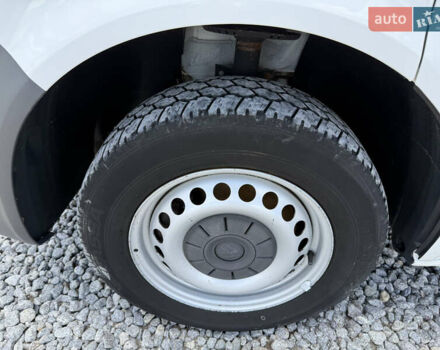 Білий Фольксваген Transporter, об'ємом двигуна 2 л та пробігом 155 тис. км за 19500 $, фото 11 на Automoto.ua