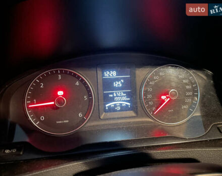 Белый Фольксваген Transporter, объемом двигателя 1.97 л и пробегом 199 тыс. км за 25000 $, фото 9 на Automoto.ua