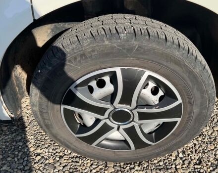 Белый Фольксваген Transporter, объемом двигателя 2.5 л и пробегом 257 тыс. км за 6900 $, фото 6 на Automoto.ua