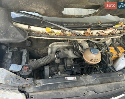 Белый Фольксваген Transporter, объемом двигателя 1.9 л и пробегом 450 тыс. км за 2600 $, фото 34 на Automoto.ua