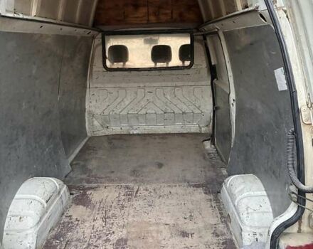 Белый Фольксваген Transporter, объемом двигателя 2.46 л и пробегом 400 тыс. км за 4200 $, фото 2 на Automoto.ua