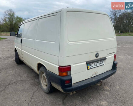 Белый Фольксваген Transporter, объемом двигателя 1.9 л и пробегом 320 тыс. км за 2399 $, фото 2 на Automoto.ua