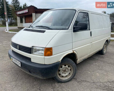 Белый Фольксваген Transporter, объемом двигателя 1.9 л и пробегом 320 тыс. км за 2399 $, фото 1 на Automoto.ua