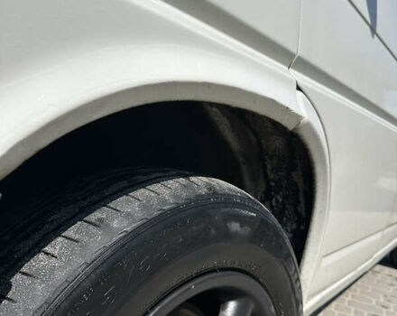 Білий Фольксваген Transporter, об'ємом двигуна 2.5 л та пробігом 410 тис. км за 5000 $, фото 5 на Automoto.ua