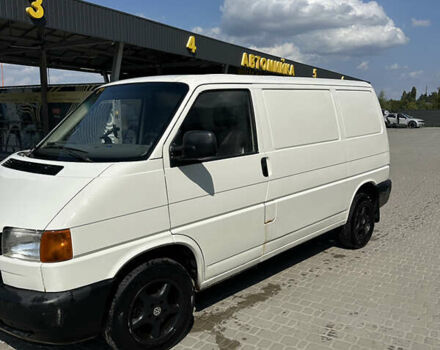 Білий Фольксваген Transporter, об'ємом двигуна 2.5 л та пробігом 410 тис. км за 5000 $, фото 1 на Automoto.ua