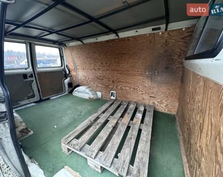 Белый Фольксваген Transporter, объемом двигателя 1.9 л и пробегом 370 тыс. км за 2799 $, фото 13 на Automoto.ua