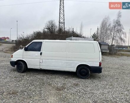 Белый Фольксваген Transporter, объемом двигателя 1.9 л и пробегом 370 тыс. км за 2799 $, фото 3 на Automoto.ua