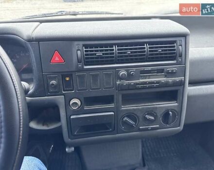 Белый Фольксваген Transporter, объемом двигателя 1.9 л и пробегом 370 тыс. км за 2799 $, фото 22 на Automoto.ua