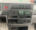 Белый Фольксваген Transporter, объемом двигателя 2.5 л и пробегом 276 тыс. км за 4550 $, фото 16 на Automoto.ua