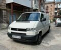 Белый Фольксваген Transporter, объемом двигателя 2.37 л и пробегом 365 тыс. км за 5500 $, фото 1 на Automoto.ua