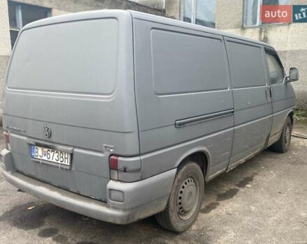 Белый Фольксваген Transporter, объемом двигателя 2.5 л и пробегом 276 тыс. км за 4550 $, фото 1 на Automoto.ua