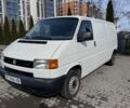 Білий Фольксваген Transporter, об'ємом двигуна 2.5 л та пробігом 275 тис. км за 6500 $, фото 1 на Automoto.ua