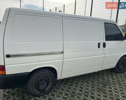 Білий Фольксваген Transporter, об'ємом двигуна 2.46 л та пробігом 265 тис. км за 6500 $, фото 2 на Automoto.ua