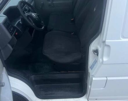 Белый Фольксваген Transporter, объемом двигателя 0 л и пробегом 379 тыс. км за 6900 $, фото 6 на Automoto.ua