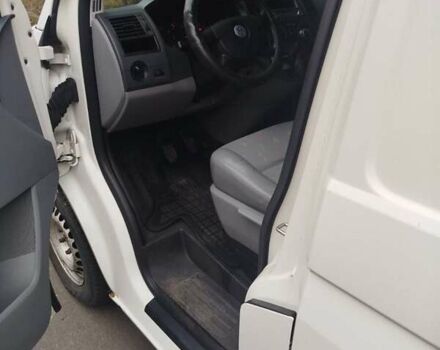 Білий Фольксваген Transporter, об'ємом двигуна 2.46 л та пробігом 362 тис. км за 7000 $, фото 13 на Automoto.ua