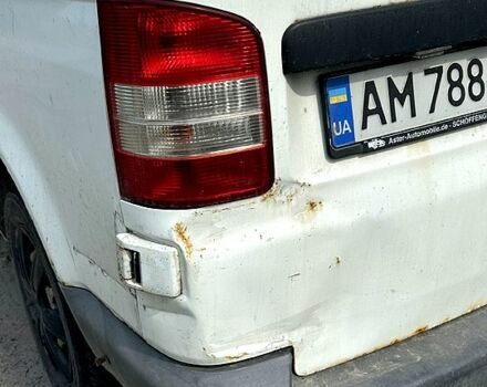 Белый Фольксваген Transporter, объемом двигателя 2 л и пробегом 452 тыс. км за 7500 $, фото 4 на Automoto.ua