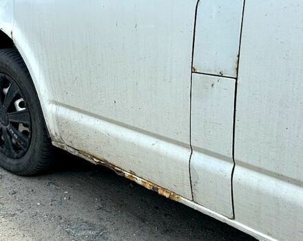 Белый Фольксваген Transporter, объемом двигателя 2 л и пробегом 452 тыс. км за 7500 $, фото 1 на Automoto.ua