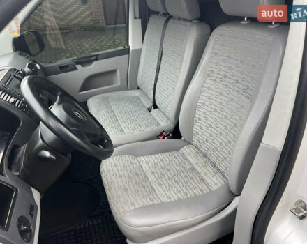 Белый Фольксваген Transporter, объемом двигателя 1.97 л и пробегом 239 тыс. км за 10900 $, фото 11 на Automoto.ua