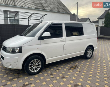 Белый Фольксваген Transporter, объемом двигателя 1.97 л и пробегом 403 тыс. км за 10300 $, фото 1 на Automoto.ua