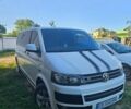 Белый Фольксваген Transporter, объемом двигателя 2 л и пробегом 190 тыс. км за 12000 $, фото 1 на Automoto.ua