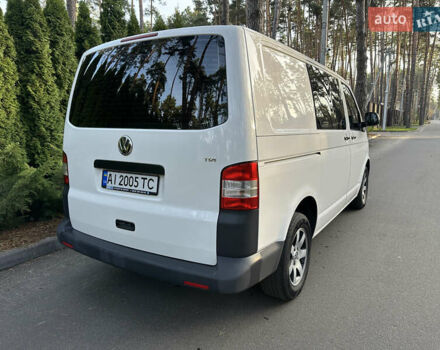 Білий Фольксваген Transporter, об'ємом двигуна 2 л та пробігом 448 тис. км за 15800 $, фото 6 на Automoto.ua