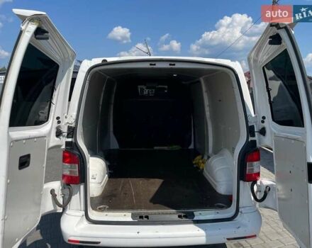 Белый Фольксваген Transporter, объемом двигателя 1.97 л и пробегом 345 тыс. км за 13000 $, фото 4 на Automoto.ua