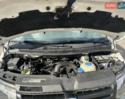 Белый Фольксваген Transporter, объемом двигателя 2 л и пробегом 466 тыс. км за 10000 $, фото 8 на Automoto.ua