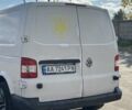 Белый Фольксваген Transporter, объемом двигателя 2 л и пробегом 466 тыс. км за 10000 $, фото 1 на Automoto.ua